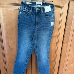 BNWT blue denim jeans size 2 universal thread